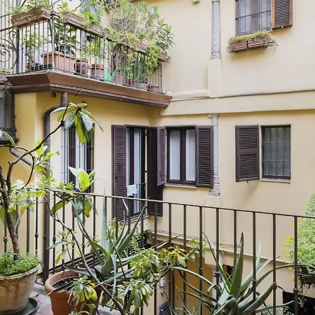 Easylife - Comodo Con Terrazza Zona Navigli Apartman *