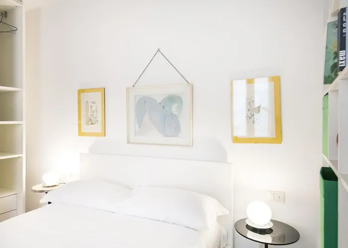 Easylife - Comodo Con Terrazza Zona Navigli Mediolan
